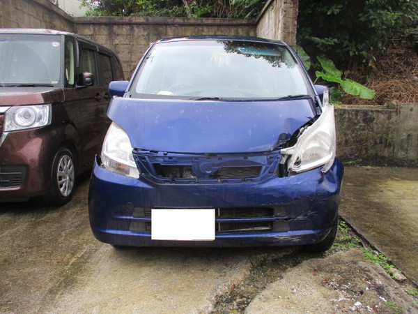 前廻り衝突 事例1 補修前